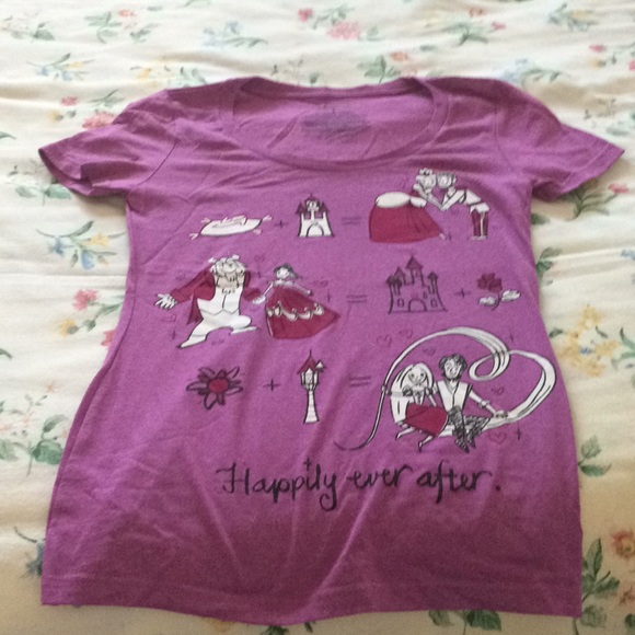 T-shirt - Picture 1 of 3